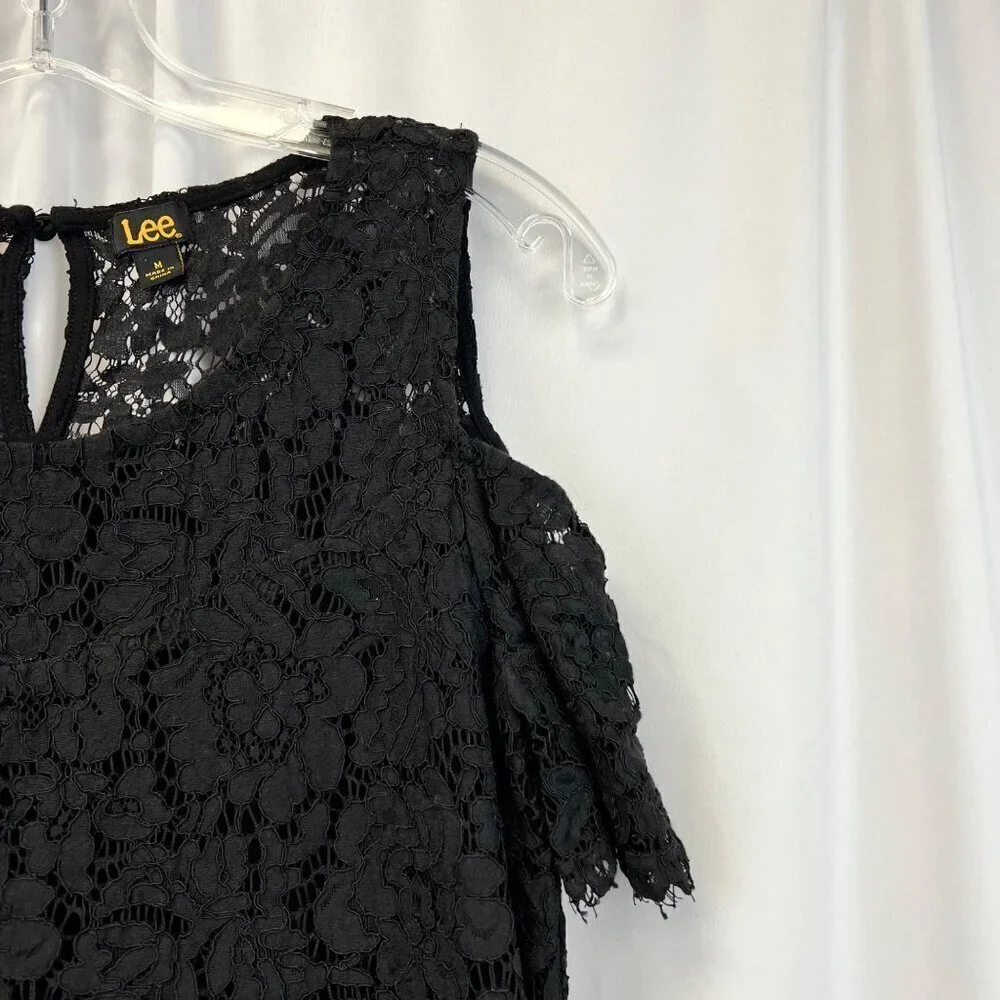 Lee Cold Shoulder Short Sleeve Lace Blouse Women’s Size M Keyhole Back Lined - Picture 4 of 9